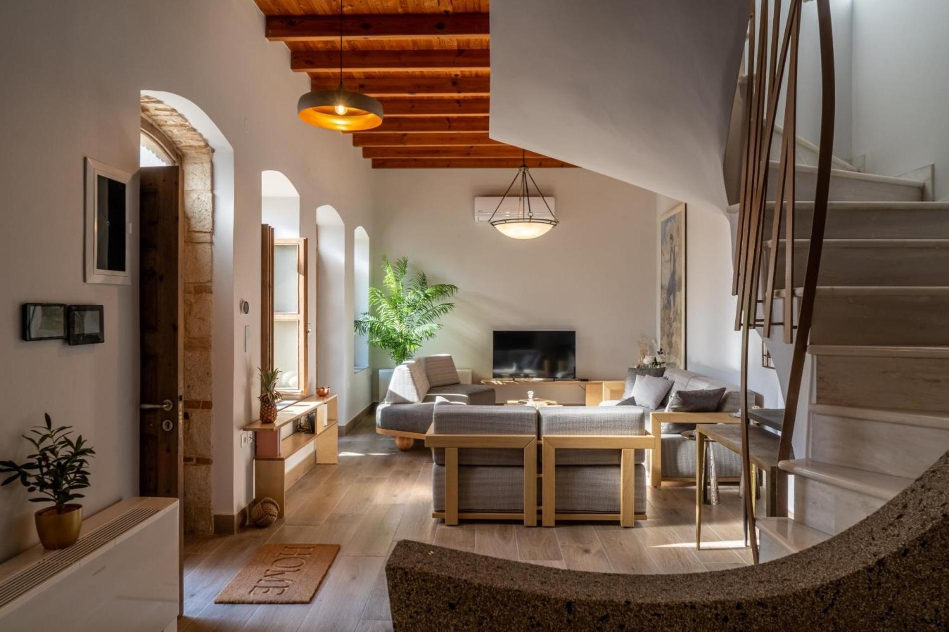 Triada Manor House